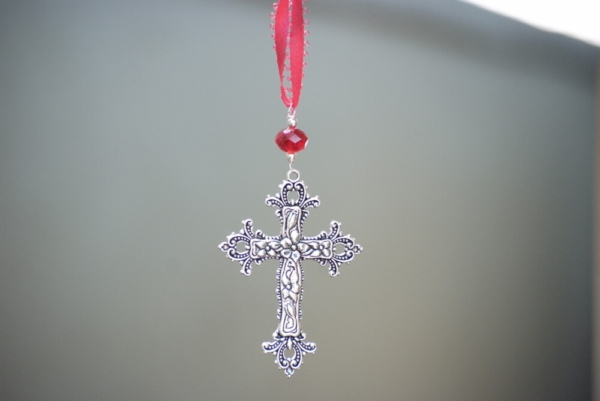 Cross Carved with floral design for Christmas decoration