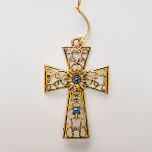 Cross hand-painted in yellow and blue color