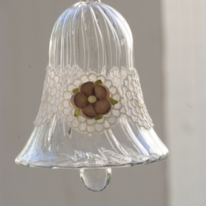 Crystal bell with a white Vine lace and brown flower