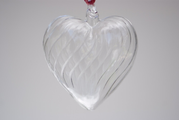 Heart-shaped transparent crystal pendant