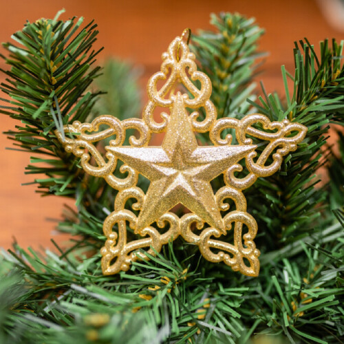 Handmade personalized metallic star for Christmas tree